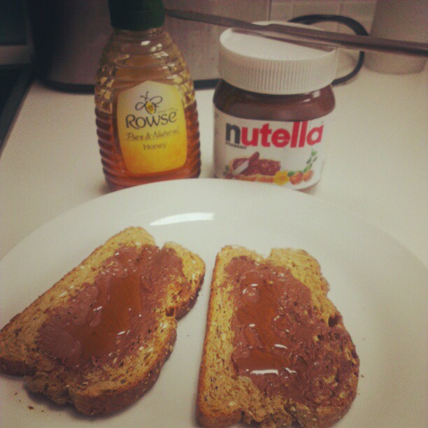 Nutella + honey. The breakfast of champions.